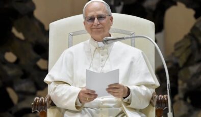 Dünya Bir Avuç Zorba Tarafından Harap Ediliyor