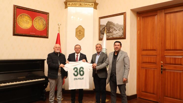 Kars36 Spor Kulübü yönetiminden Vali Polat’a ziyaret