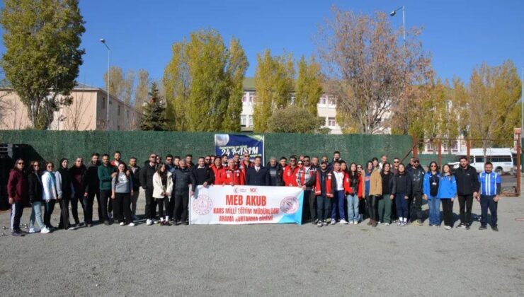 Kars’ta 24 Kasım Öğretmenler Günü’ne özel bocce turnuvası renkli görüntülere sahne oldu