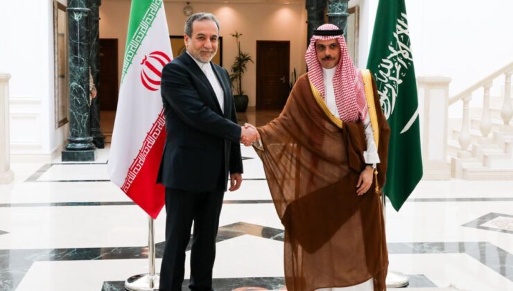 İran ve Suudi Arabistan Dışişleri Bakanlarından Kritik Görüşme