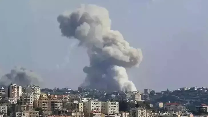 İsrail’in Lübnan’a Yönelik İHA Saldırılarında 3 Kişi Hayatını Kaybetti