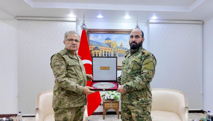 Kara Kuvvetleri Komutanı Tokel, Şam’da Suriye Savunma Yetkilileri ile Görüştü