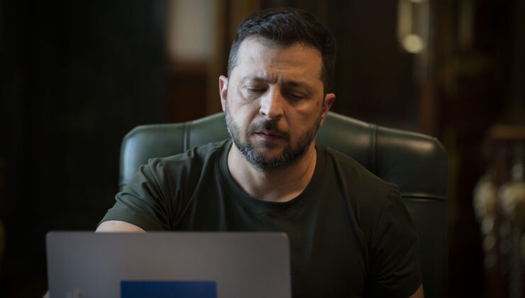 Zelenskiy’den Dünyaya Acil Uyarı: “Rusya 2026’yı ‘Savaş Yılı’ Yapmaya Hazırlanıyor”