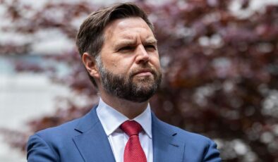 JD Vance’ten İran Açıklaması: “Trump Kapsamlı ve Büyük Bir Anlaşma İstiyor”