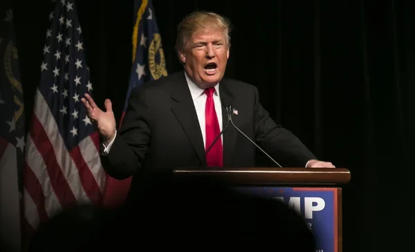 ABD Başkanı Trump’tan İran’a Hürmüz Boğazı Uyarısı: Derhal ve Hızlıca Harekete Geçmeliler