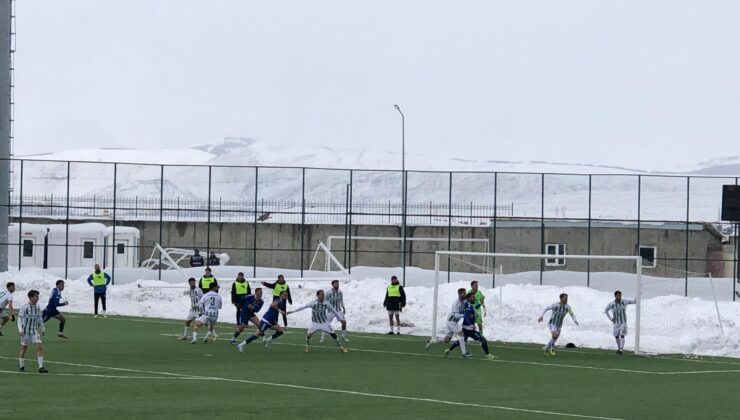 “Kafkas Derbisi”nde kazanan Serhat Ardahan Spor oldu