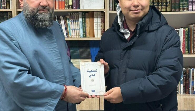 Japon Akademisyen Mardin’de Medrese Eğitimi Araştırıyor