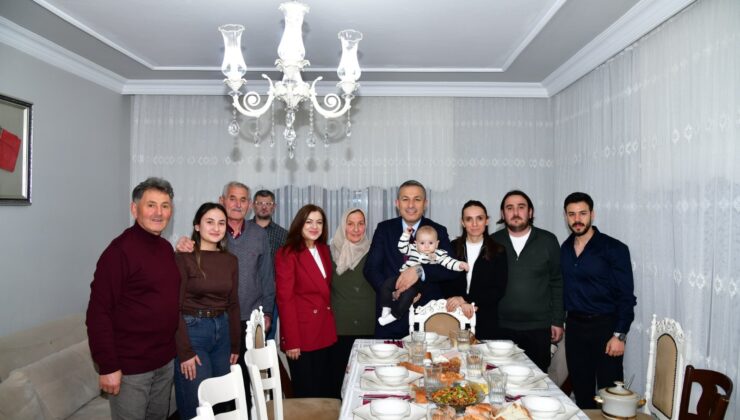 Trabzon Valisi Tahir Şahin Şehit Ailesinin İftar Sofrasına Konuk Oldu