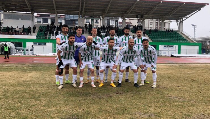 Kars 36 Spor deplasmanda üç puanın sahibi oldu