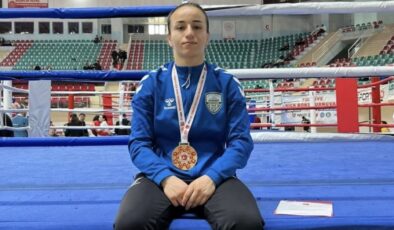 Yozgatlı Milli Sporcu Rabia Karadaş Türkiye Şampiyonu Oldu