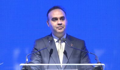 Bakan Kacır’dan Teknoloji Girişimlerine 750 Milyon Dolarlık Likidite Müjdesi