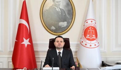 Adalet Bakanı Akın Gürlek: “Adaletin Terazisi Herkes İçin Eşittir, Mizah veya Fıkra Gerekçesi Kabul Edilemez”