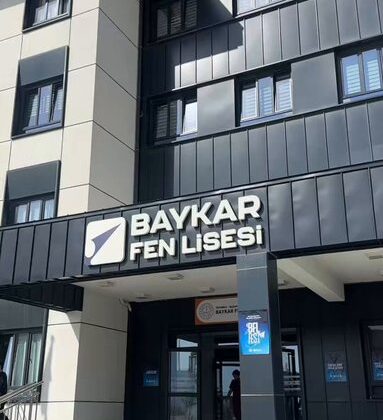 İstanbul’da Milli Teknoloji Coşkusu: Vali Gül Baykar Fen Lisesi Festivali’ne Katıldı