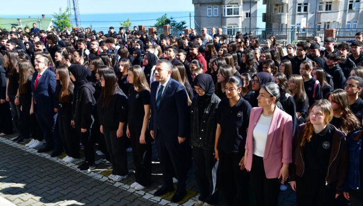 Trabzon’da Pelitli Ahmet Can Bali Anadolu Lisesi’ne Ziyaret: Eğitim Faaliyetleri Değerlendirildi