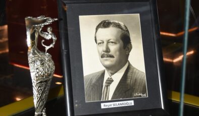 Göztepe ile Galatasaray Arasındaki 53 Yıllık Yarım Kupa Hikayesi