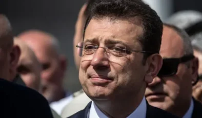 Ekrem İmamoğlu CHP’den İstifa Ettiğini Duyurdu